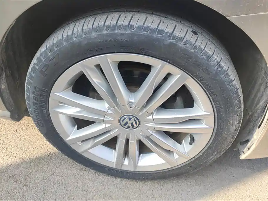 Volkswagen Golf*Jiayu