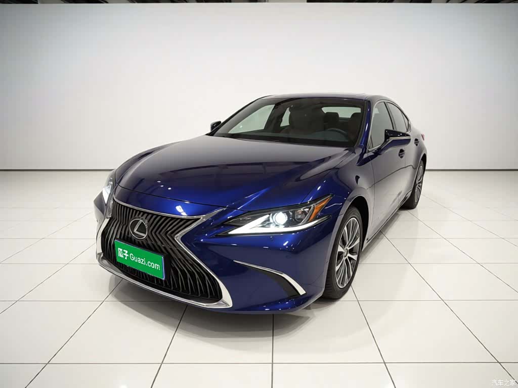 Lexus ES, 2020 2