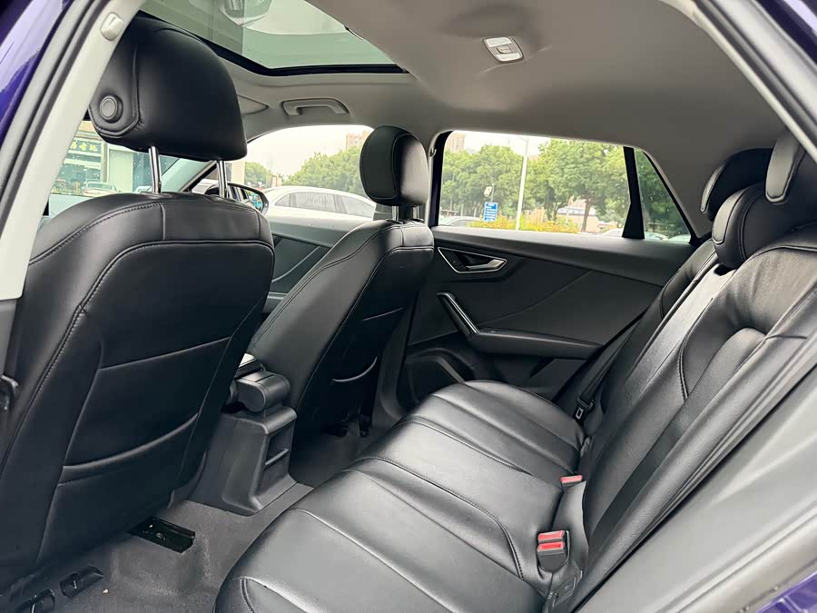 Audi Q2L 2019, фото 8