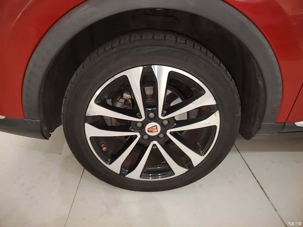 Roewe RX3, 2019 23