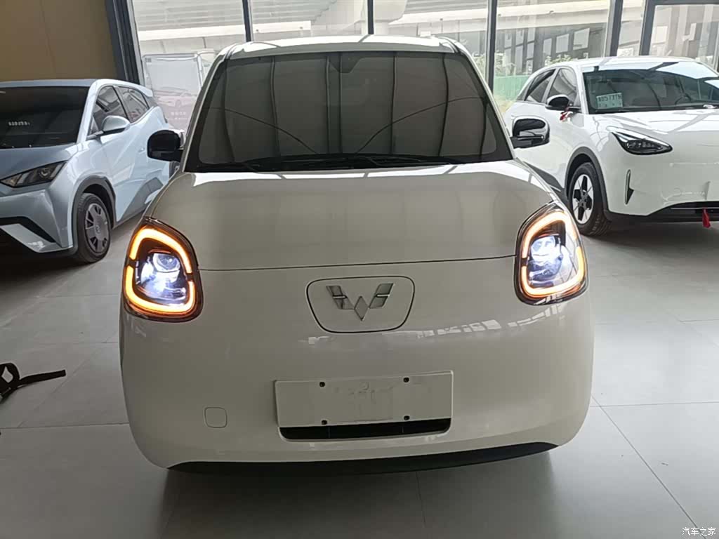 Wuling MINIEV, 2025 3