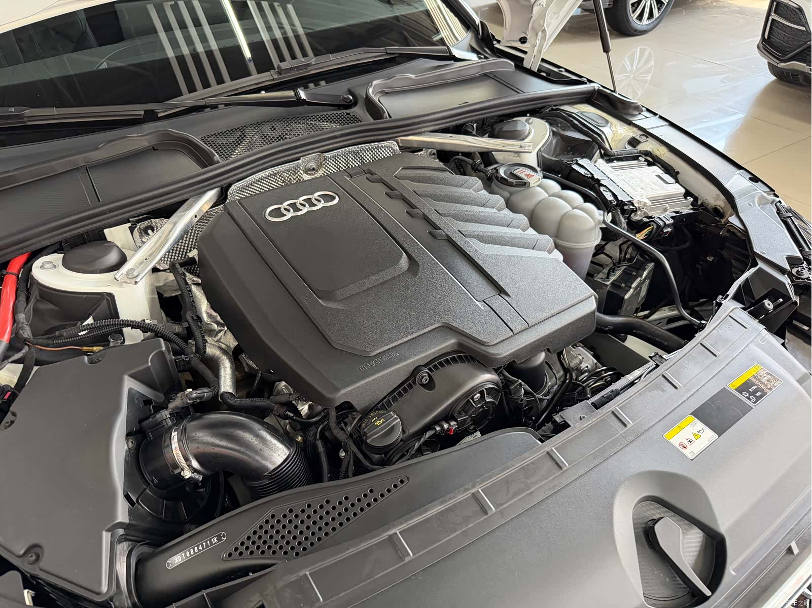 Audi A4L, 2024 22
