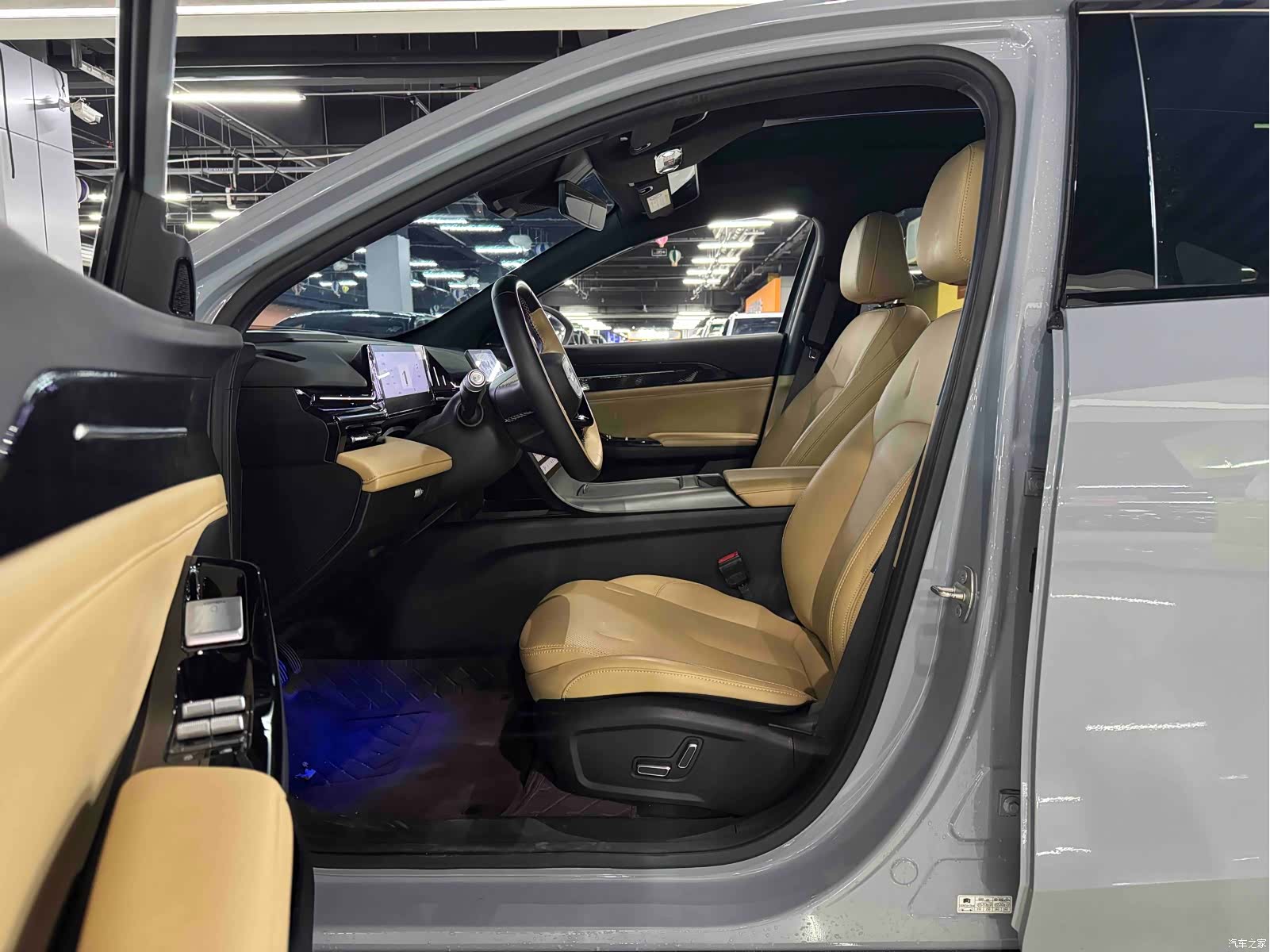 Geely Galaxy L6, 2024 3