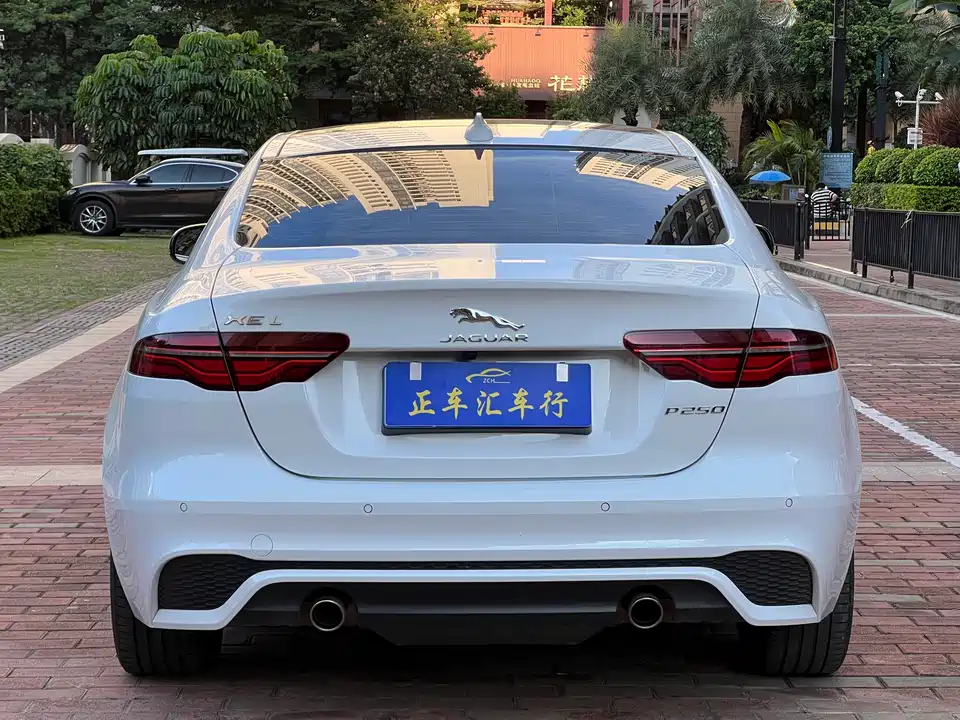 Jaguar XEL