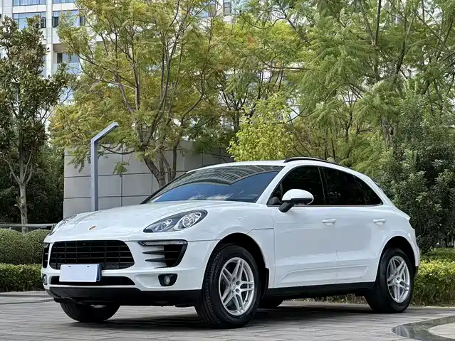 Porsche Macan 2018 — купить из Китая под заказ