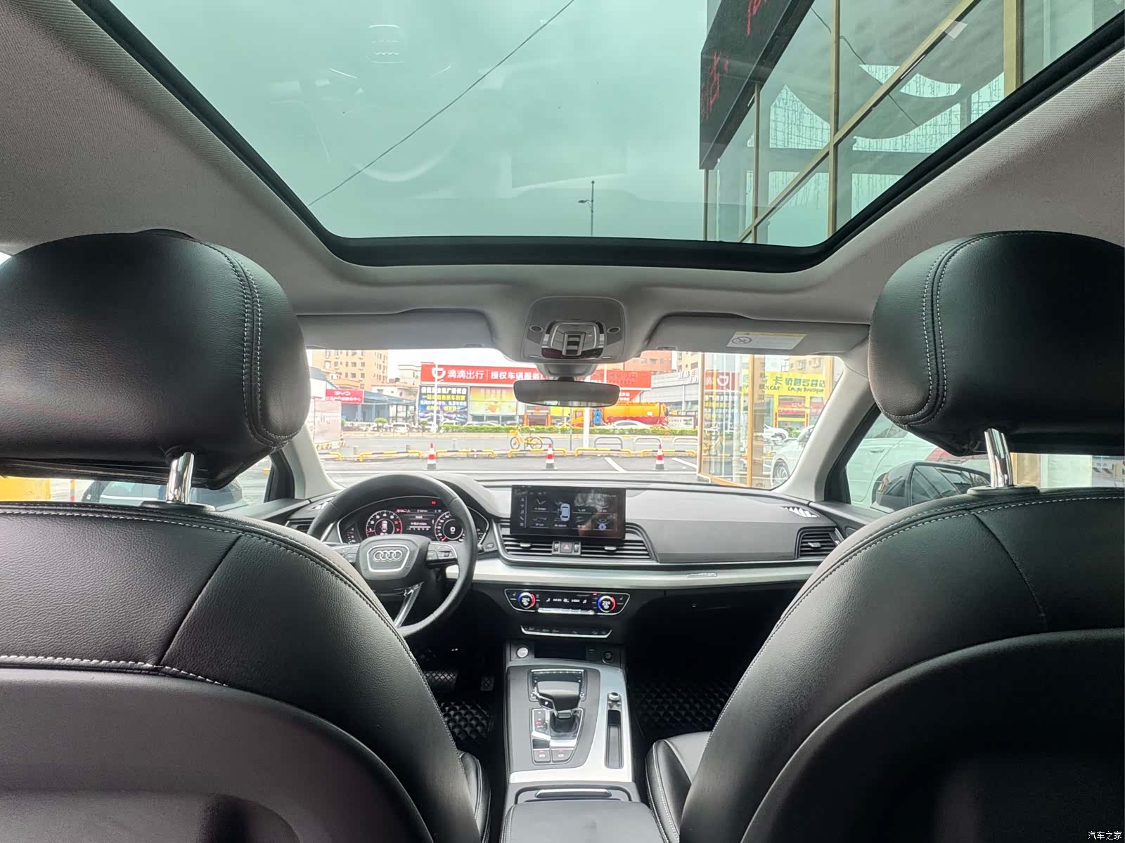 Audi Q5L, 2018 все фото