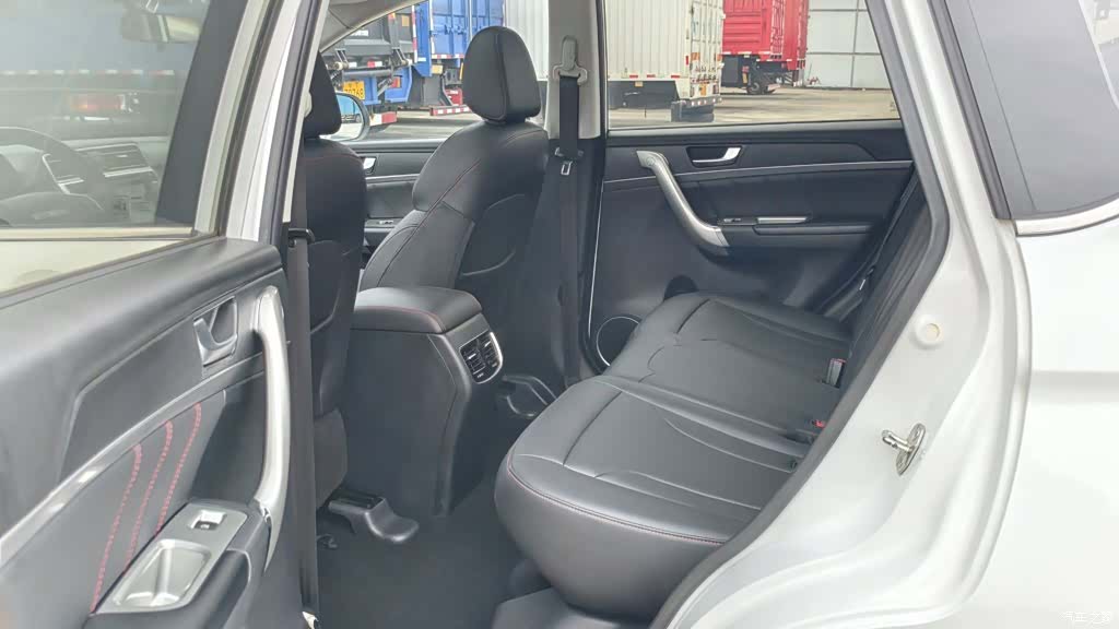 Haval M6, 2018 12