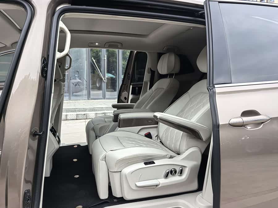 Volkswagen Viloran 2021, фото 14