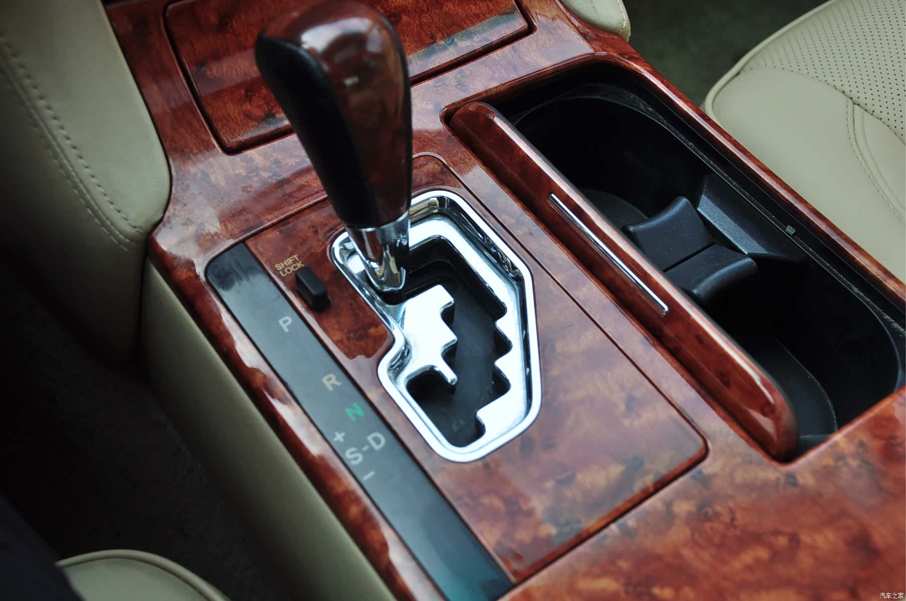 Toyota Crown, 2007 14