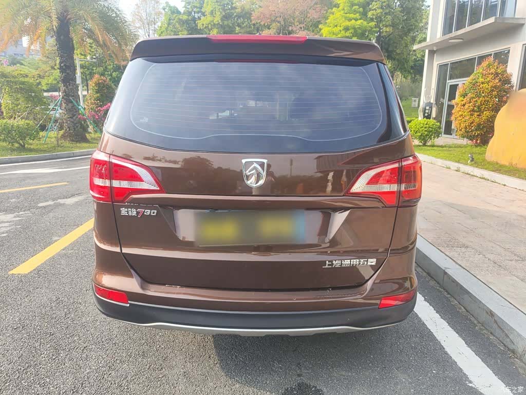 Wuling 730, 2021 25