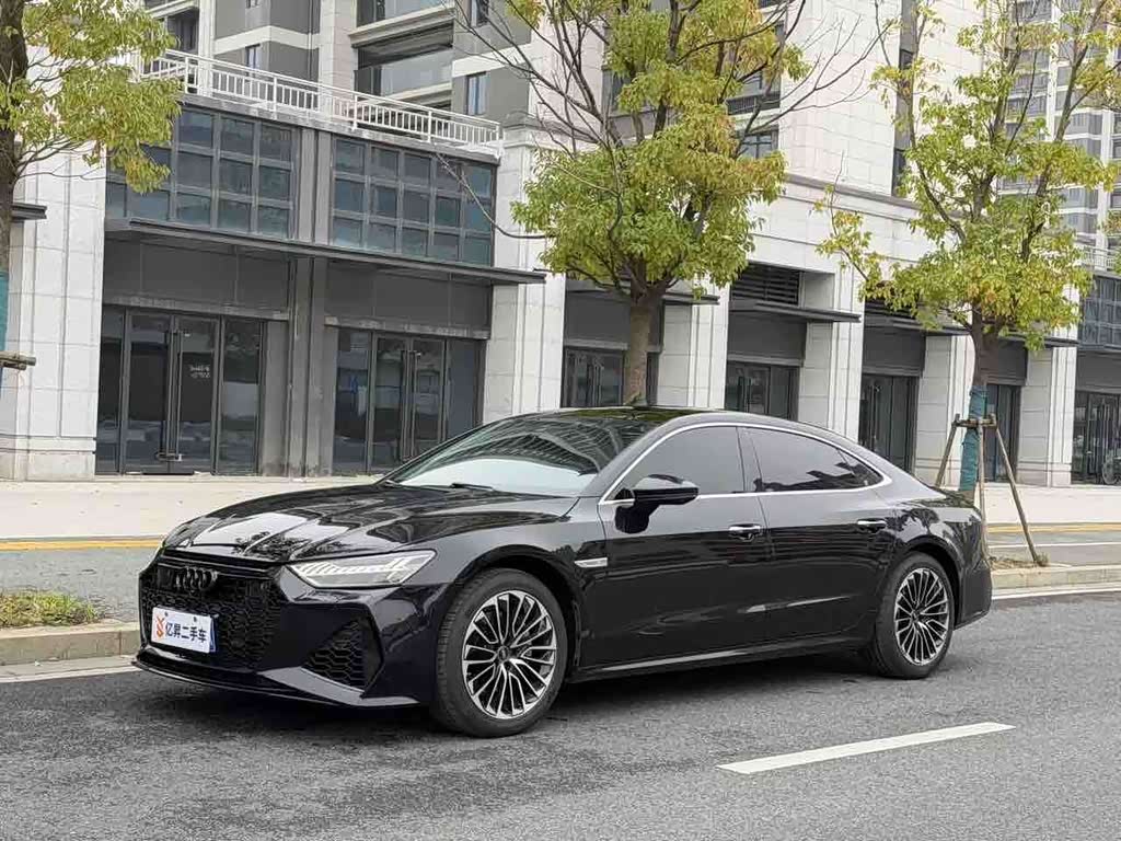 Audi A7L