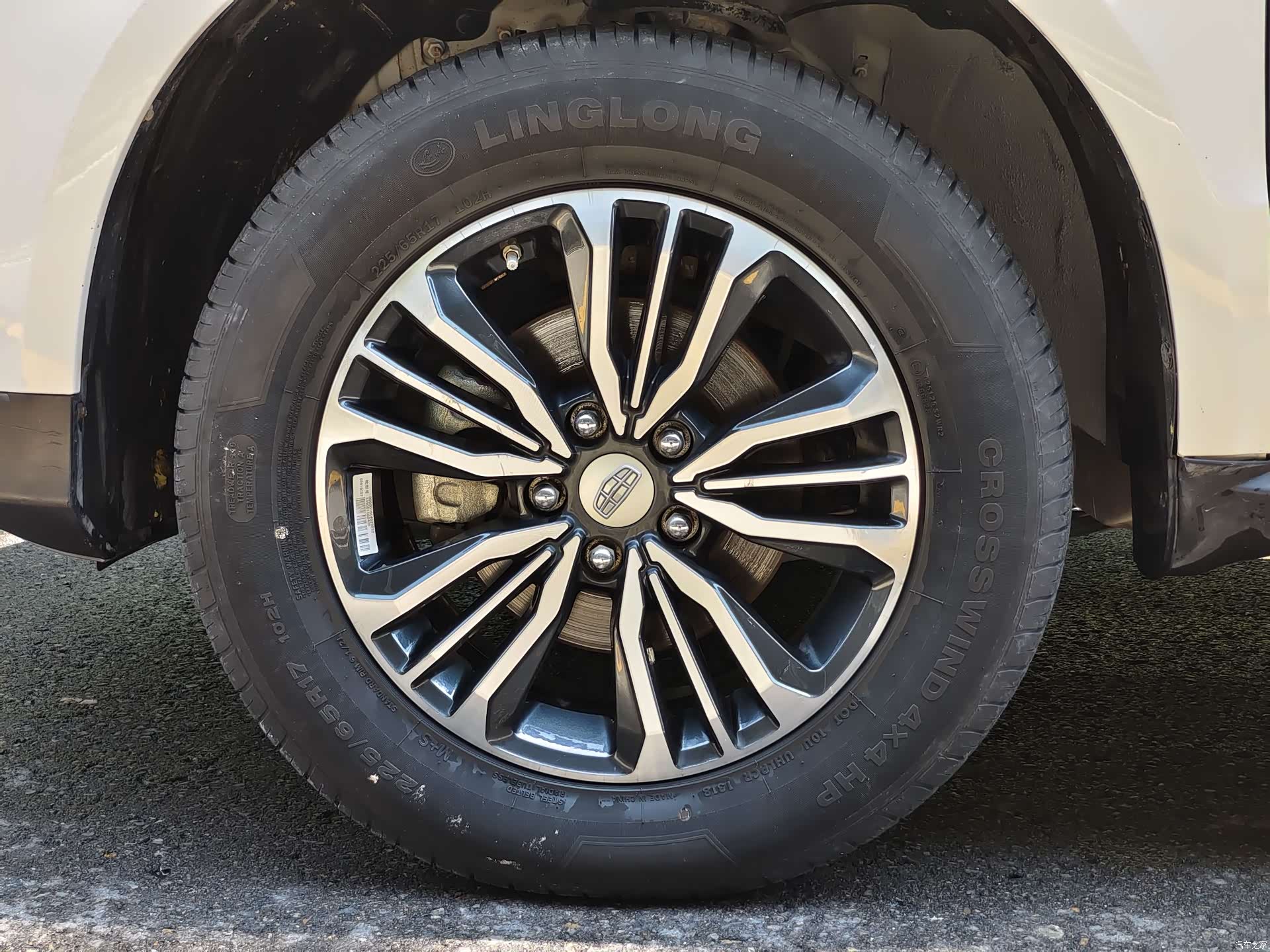 Geely X6, 2018 6