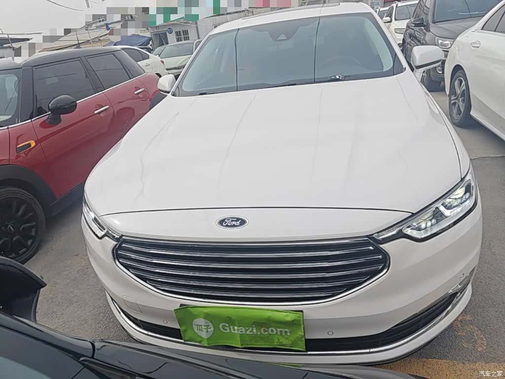 Ford Taurus, 2020 3
