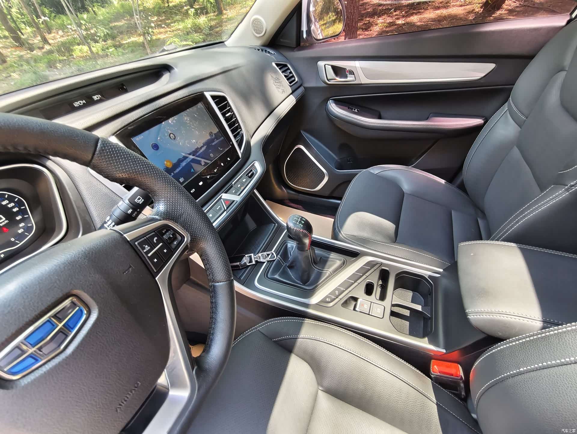 Geely X6, 2018 11
