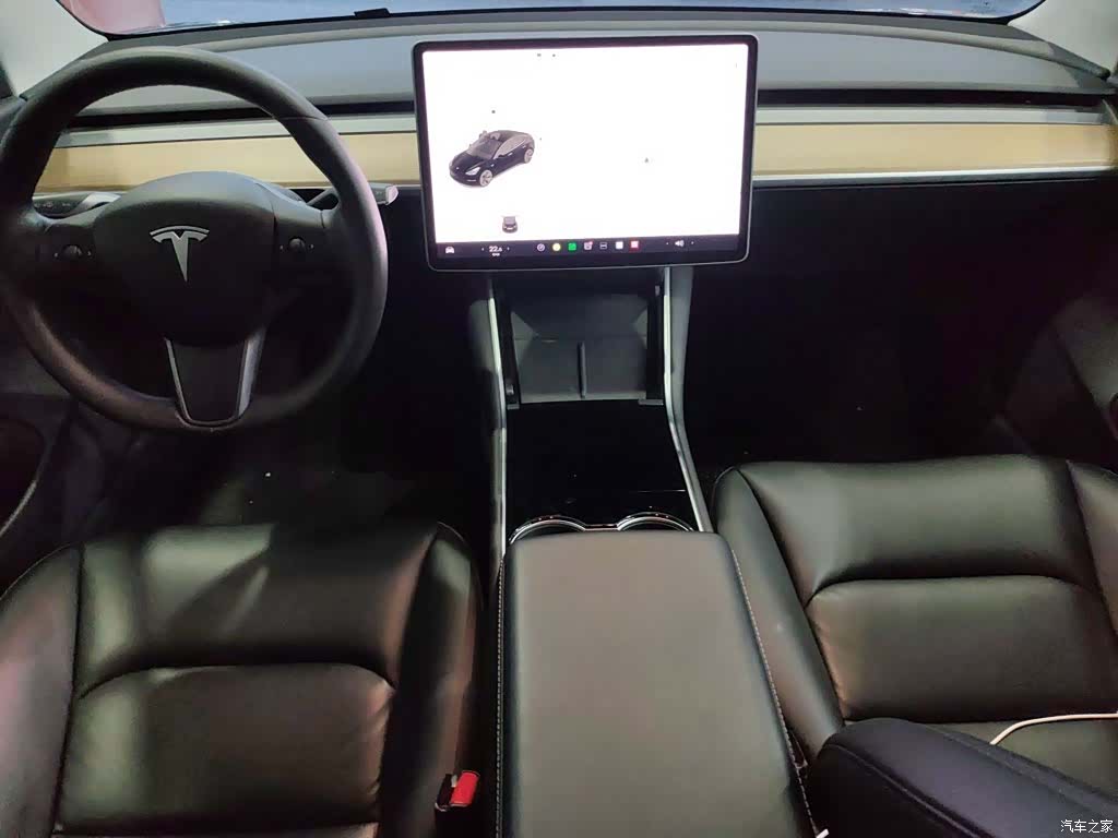 Tesla Model 3, 2020 6