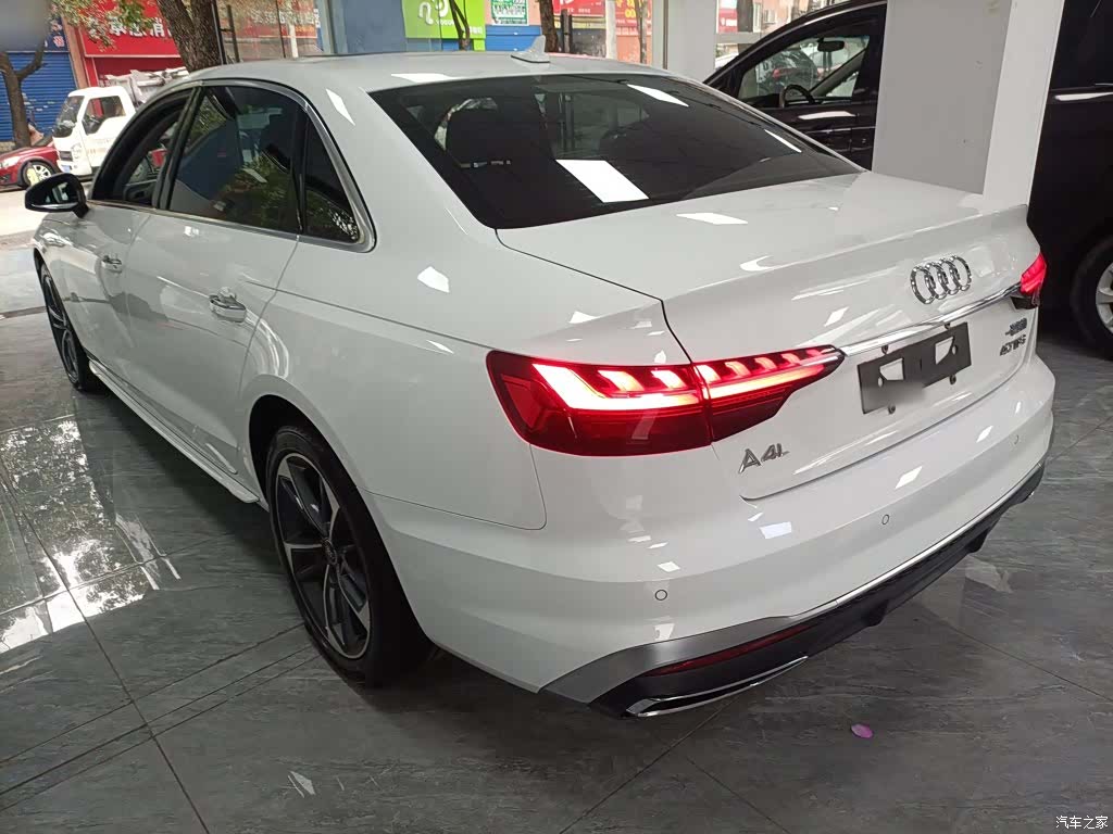 Audi A4L, 2023 21