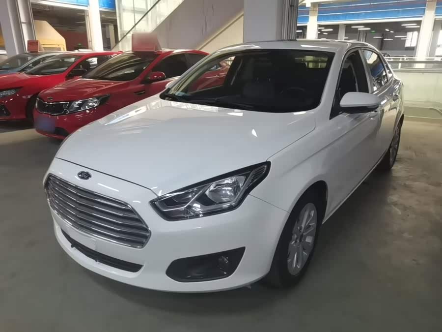 Ford Focus 2018, фото 1
