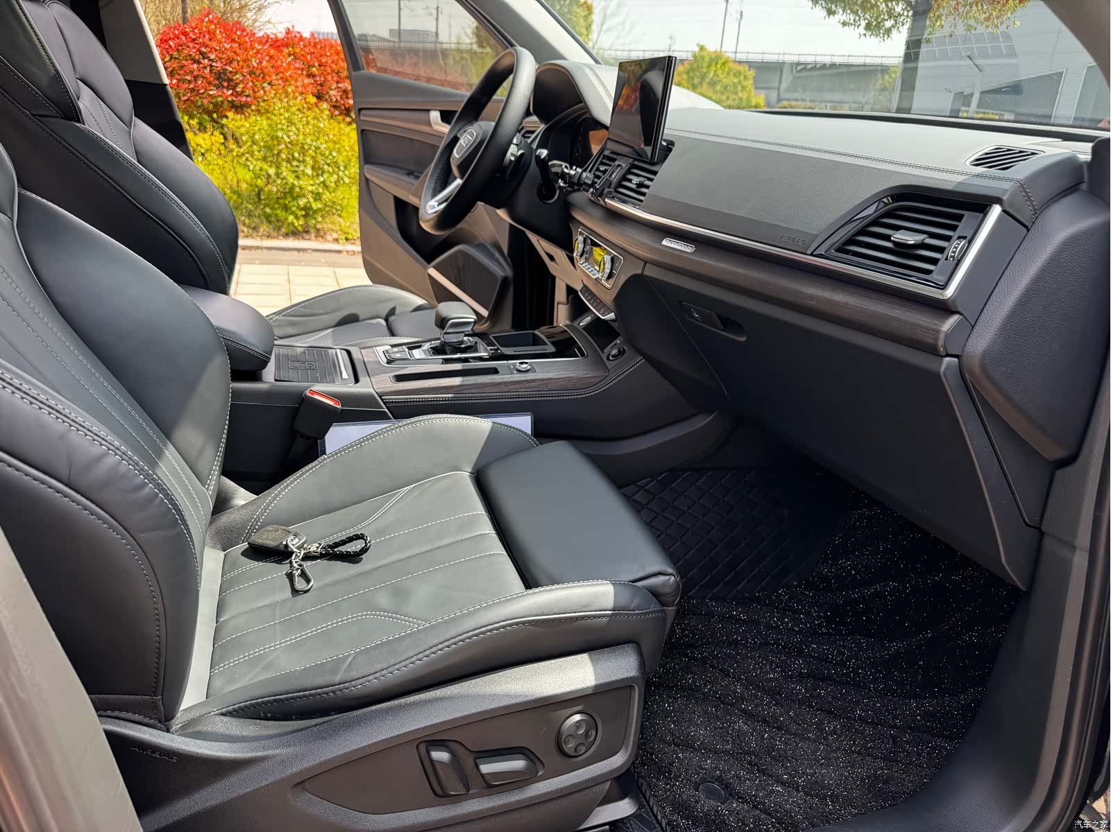 Audi Q5L, 2023 14