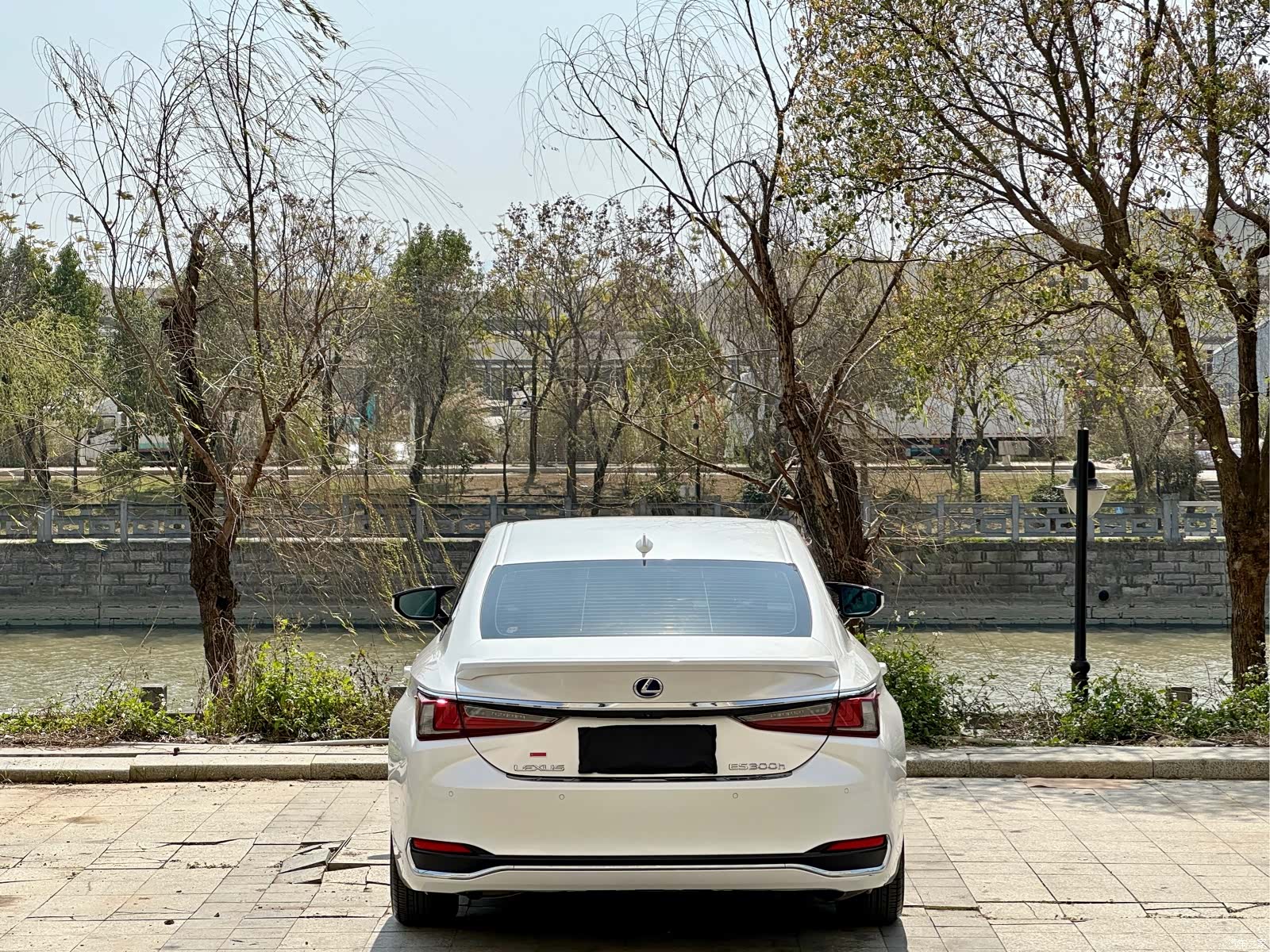 Lexus ES, 2020 3