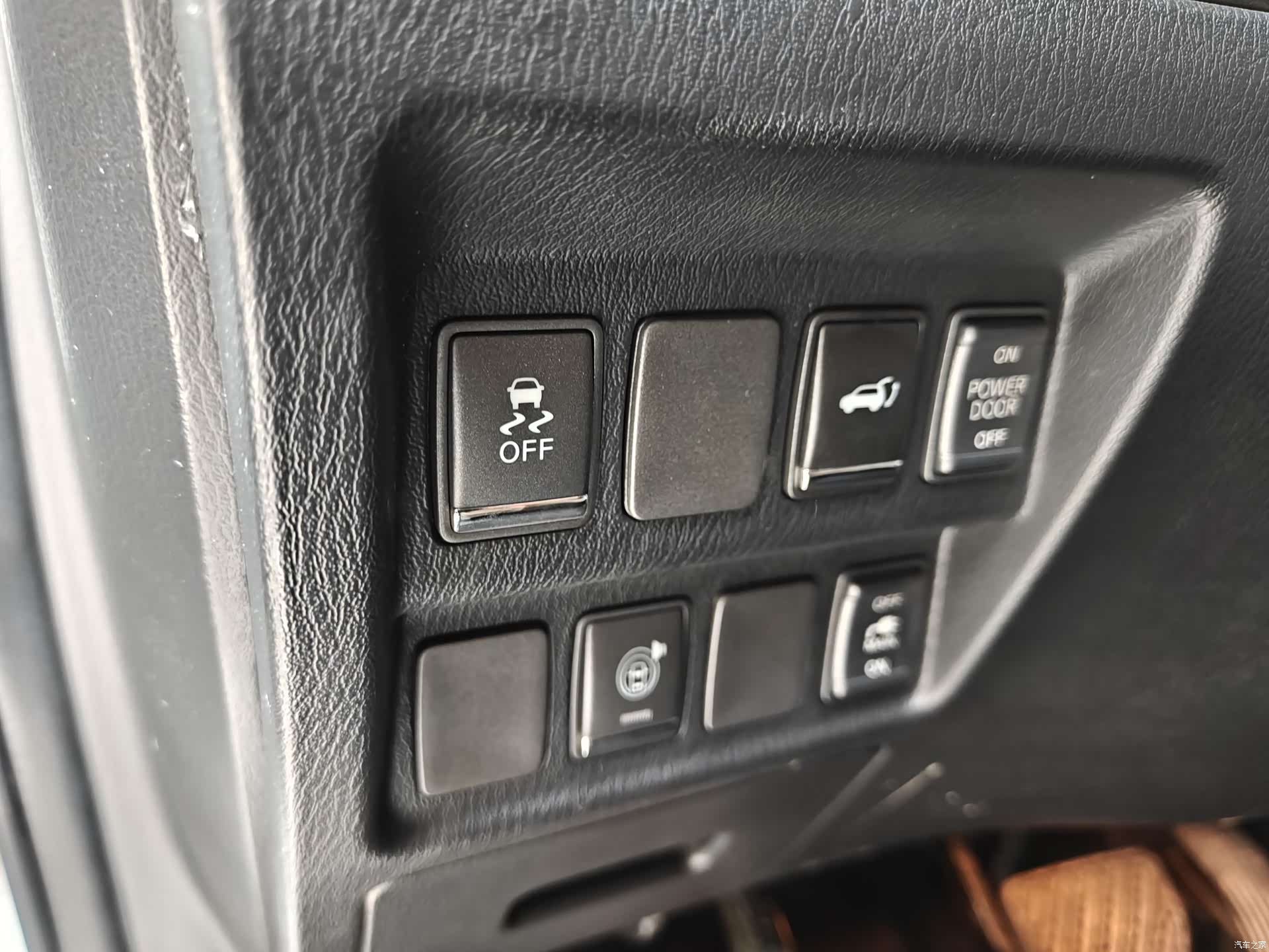 Infiniti QX60, 2018 19
