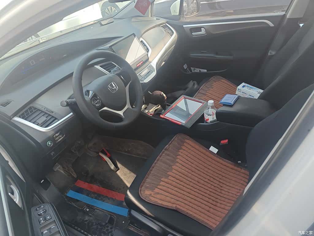 Honda Jade, 2018 15