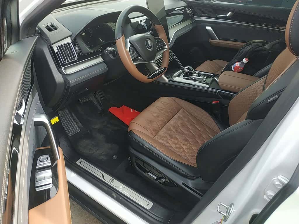 BYD Tang, 2022 16