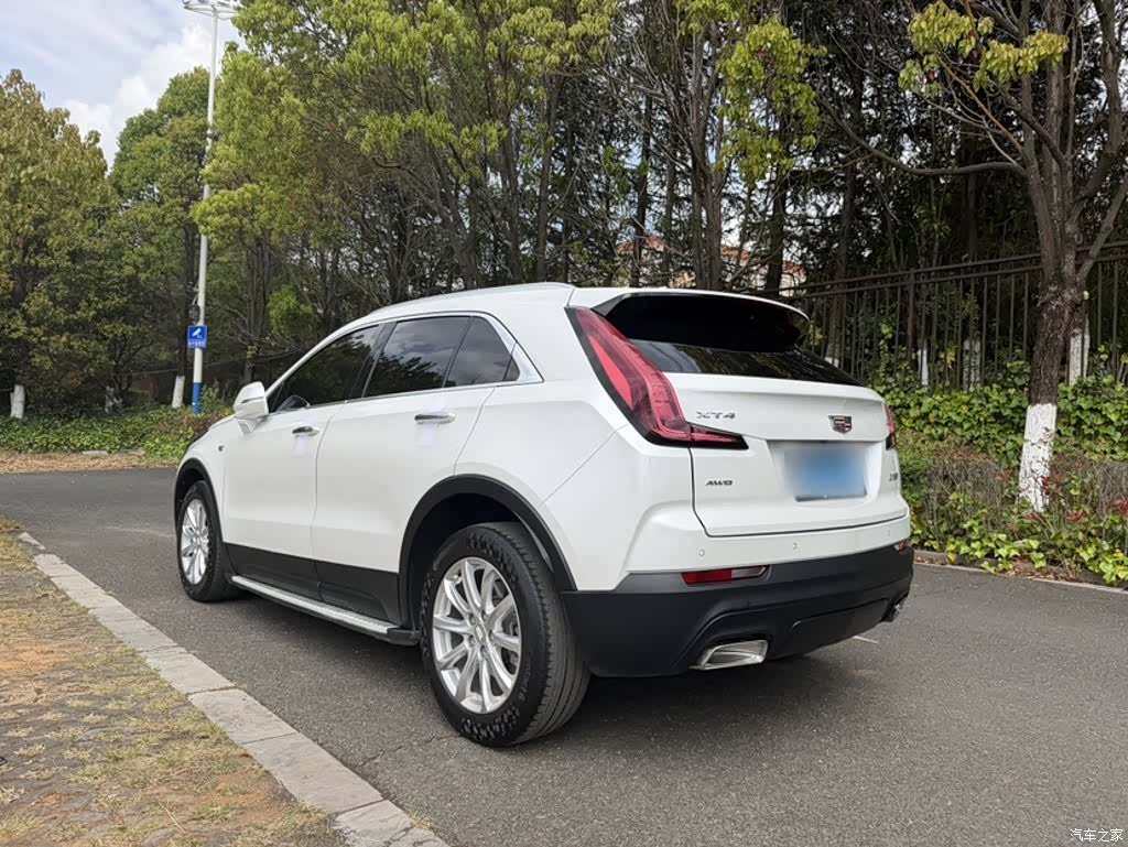 Cadillac XT4, 2020 10
