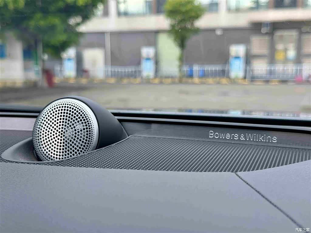 Volvo V90, 2019 13
