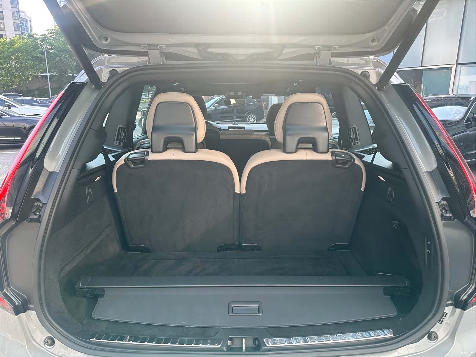 Volvo XC90, 2025 19