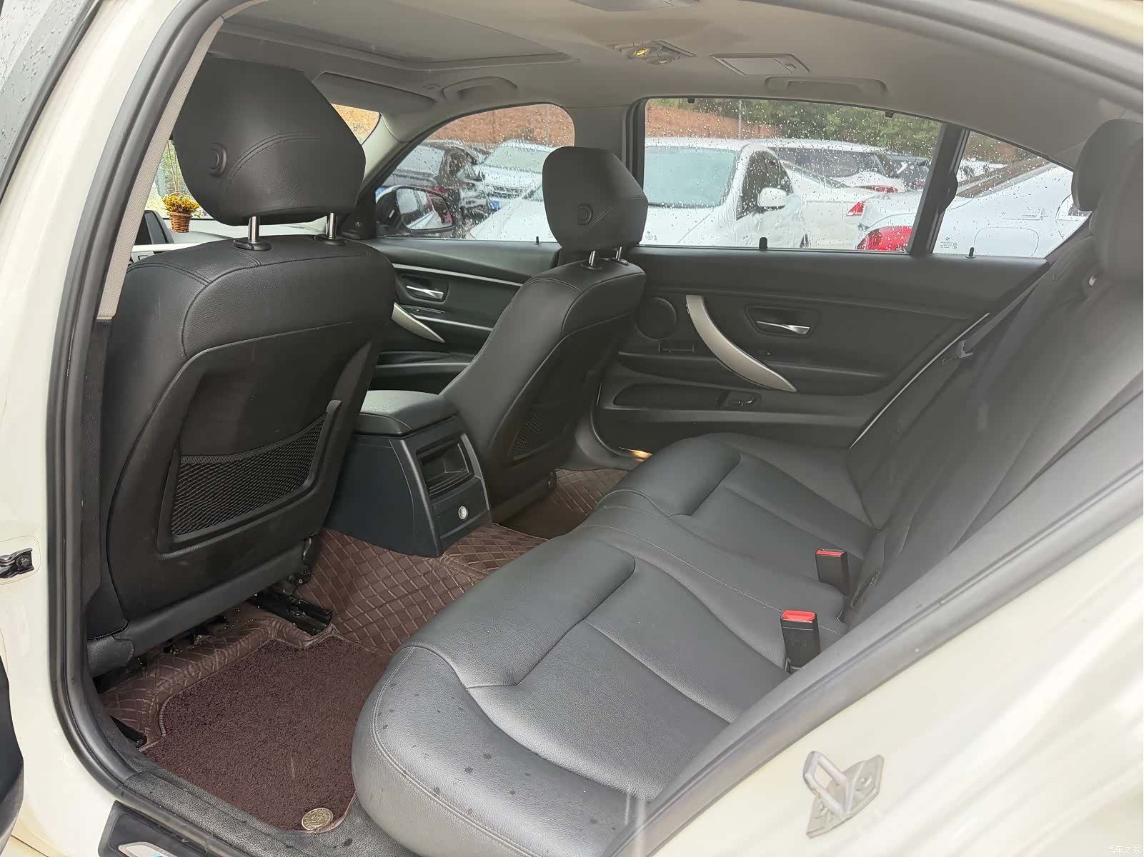 BMW 3 Series, 2015 7
