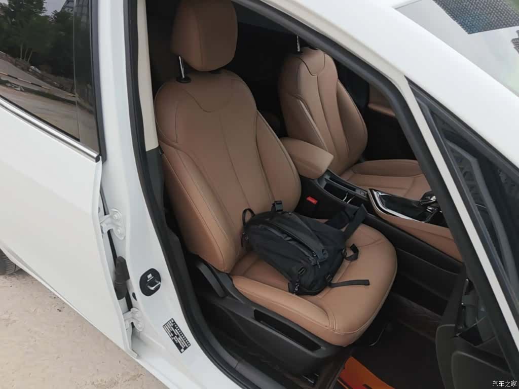 Buick GL6, 2023 20