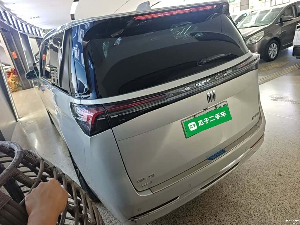 Buick GL8, 2025 все фото