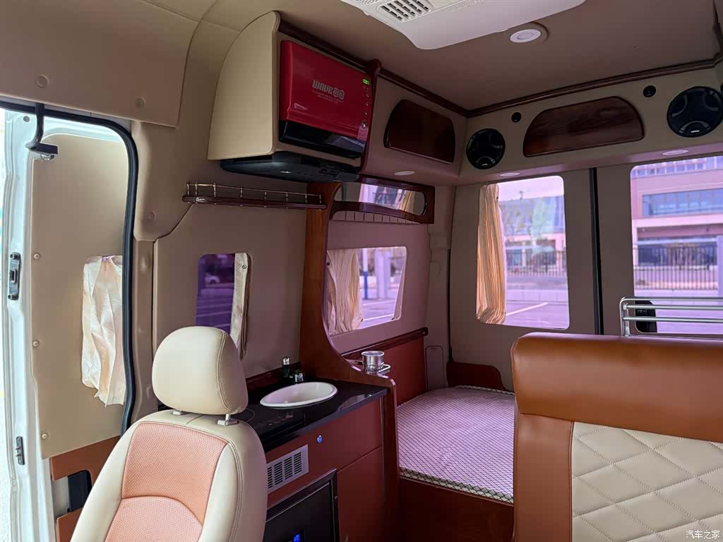 Maxus V80, 2015 20