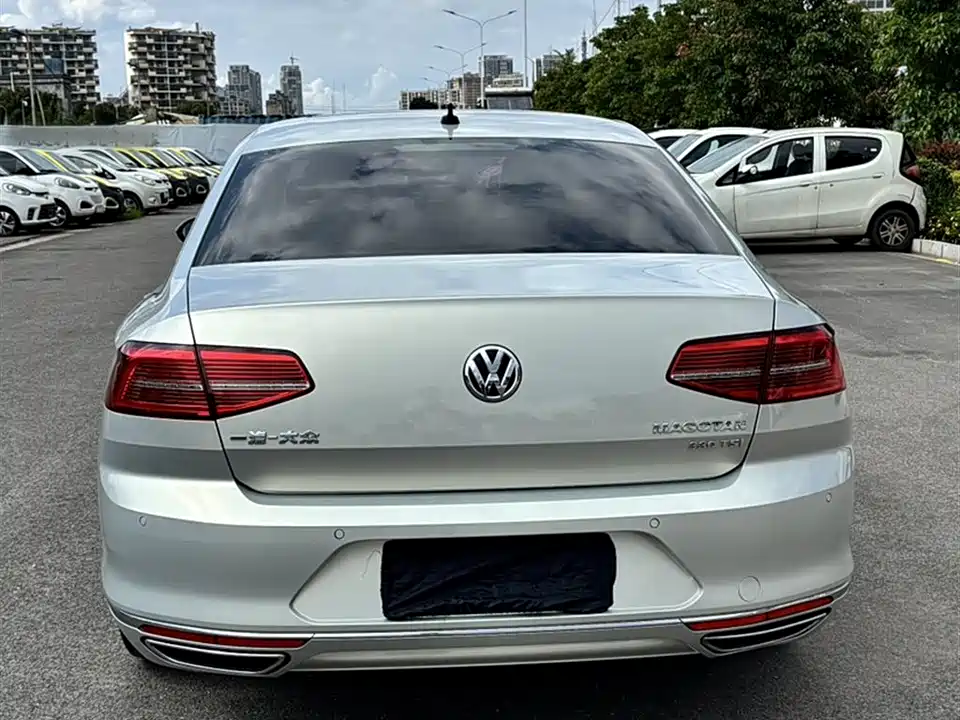 Volkswagen Magotan