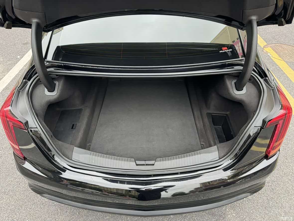 Cadillac CT5, 2023 15