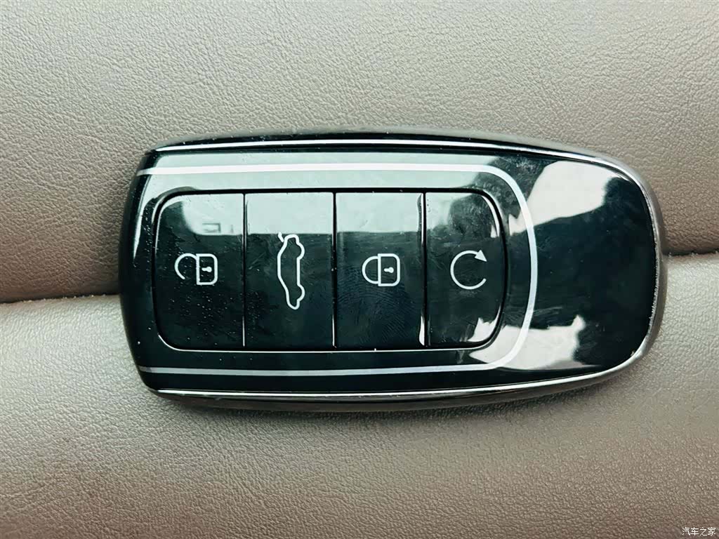 Chery Tiggo 8, 2024 13