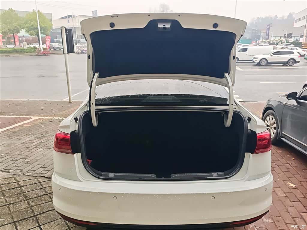 Volkswagen Bora, 2022 19