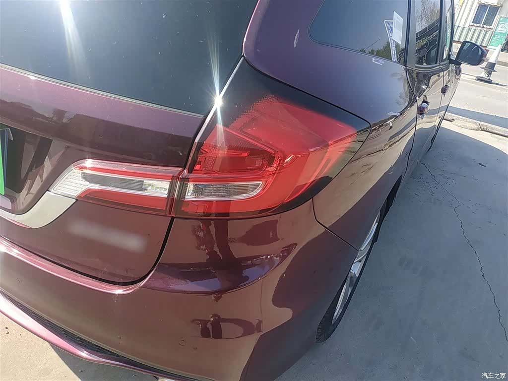 Honda Jade, 2017 8
