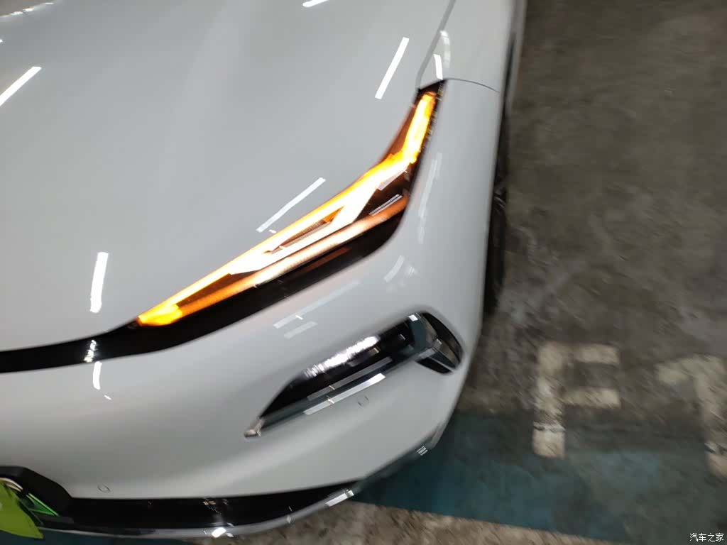 Geely 8, 2025 18