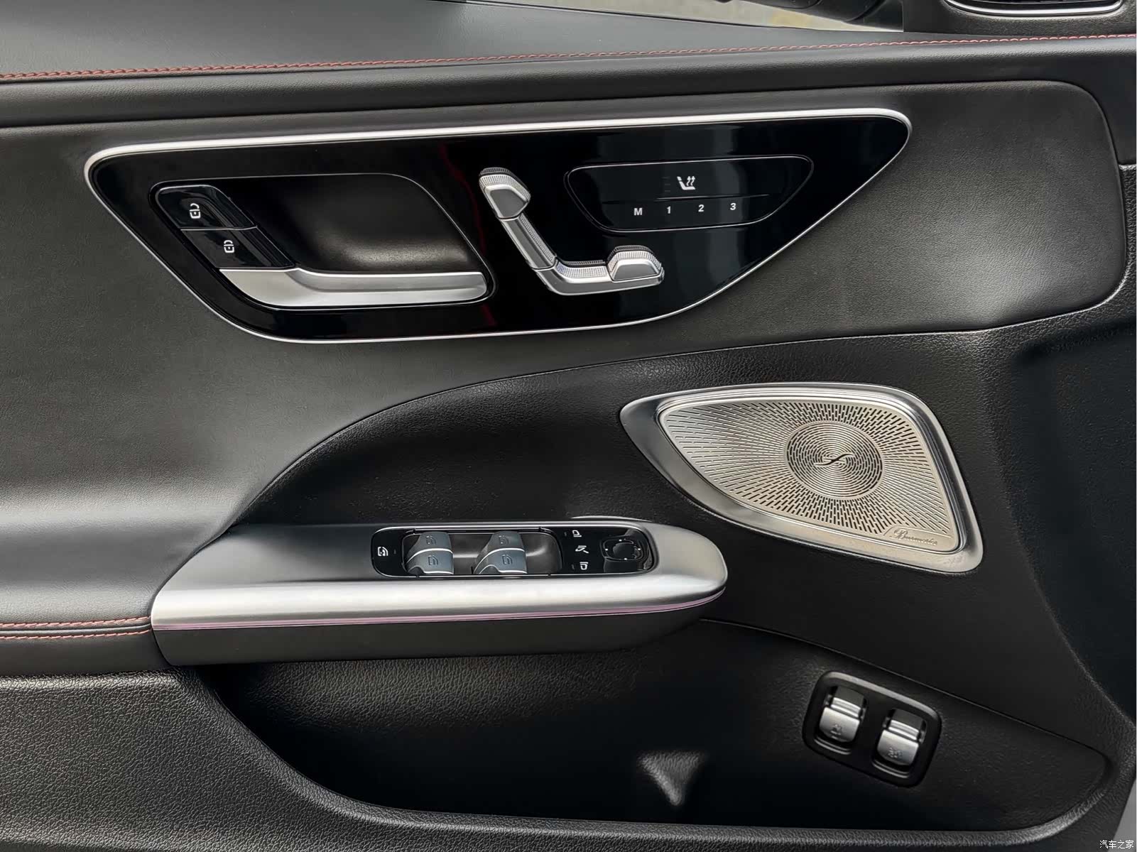 Mercedes-Benz C-Class, 2024 7