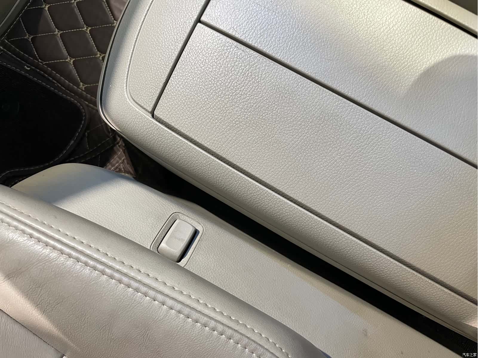 Buick GL8, 2016 12