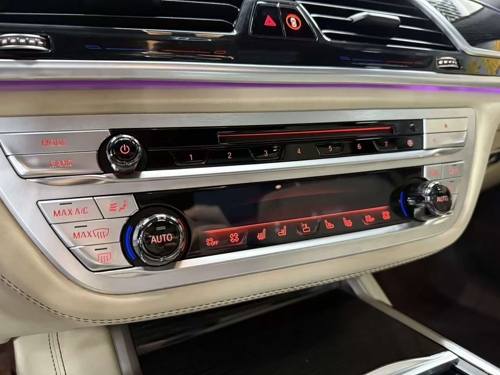 BMW 7 Series, 2018 22