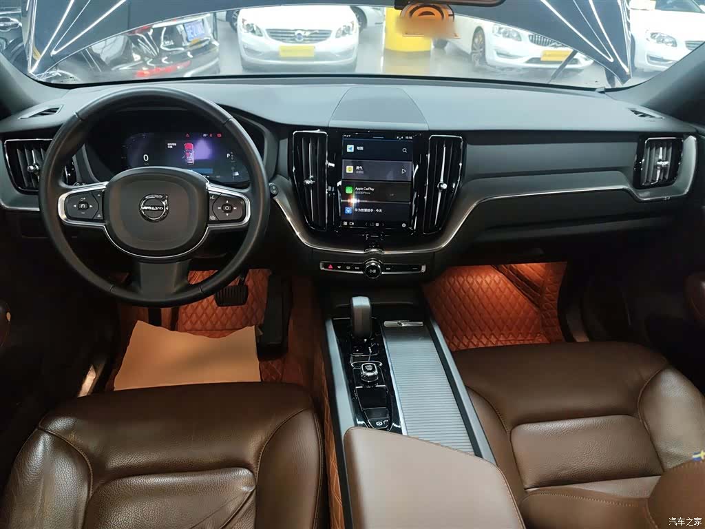 Volvo XC60, 2023 10