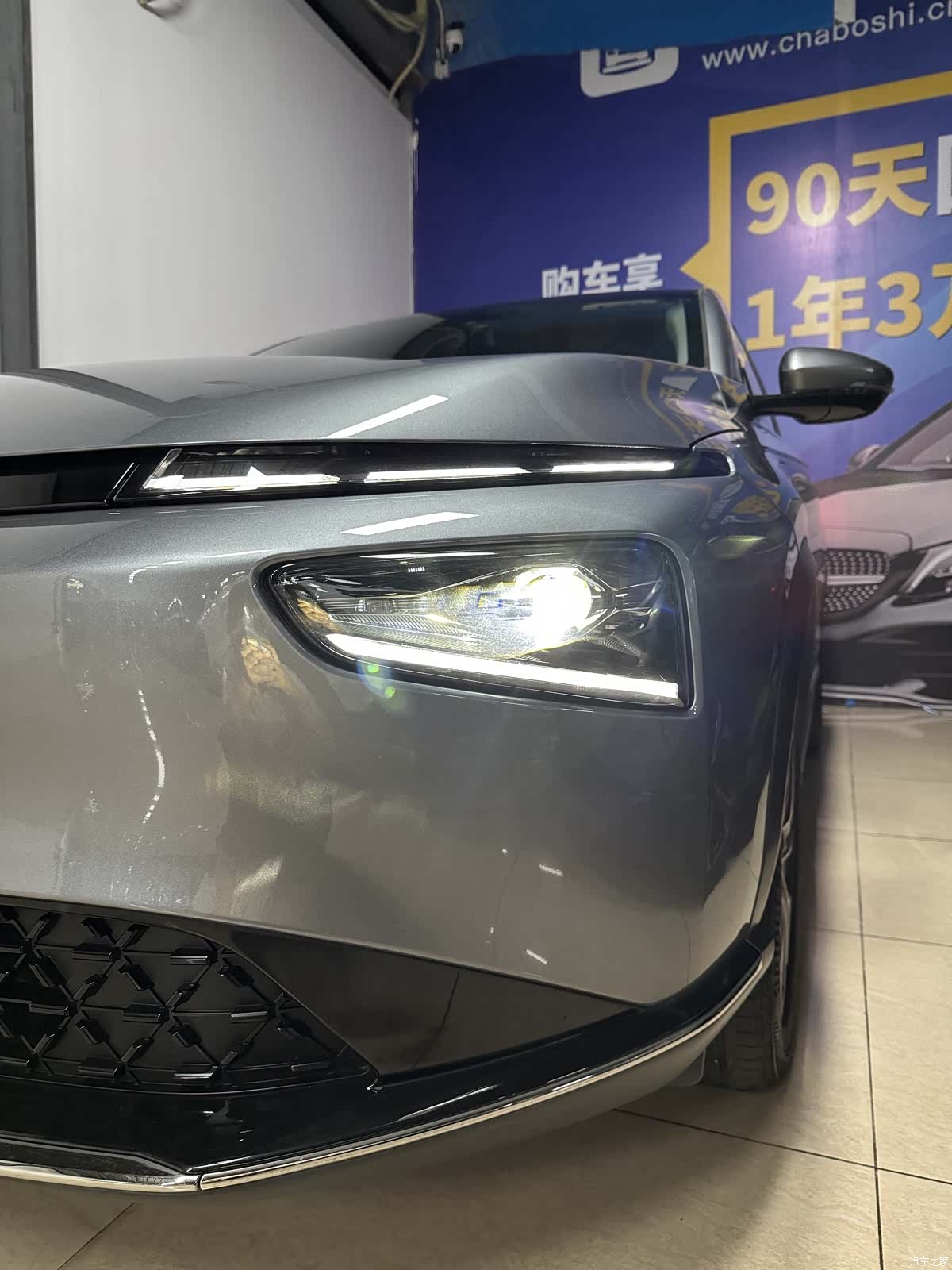 Xpeng G3i, 2021 8