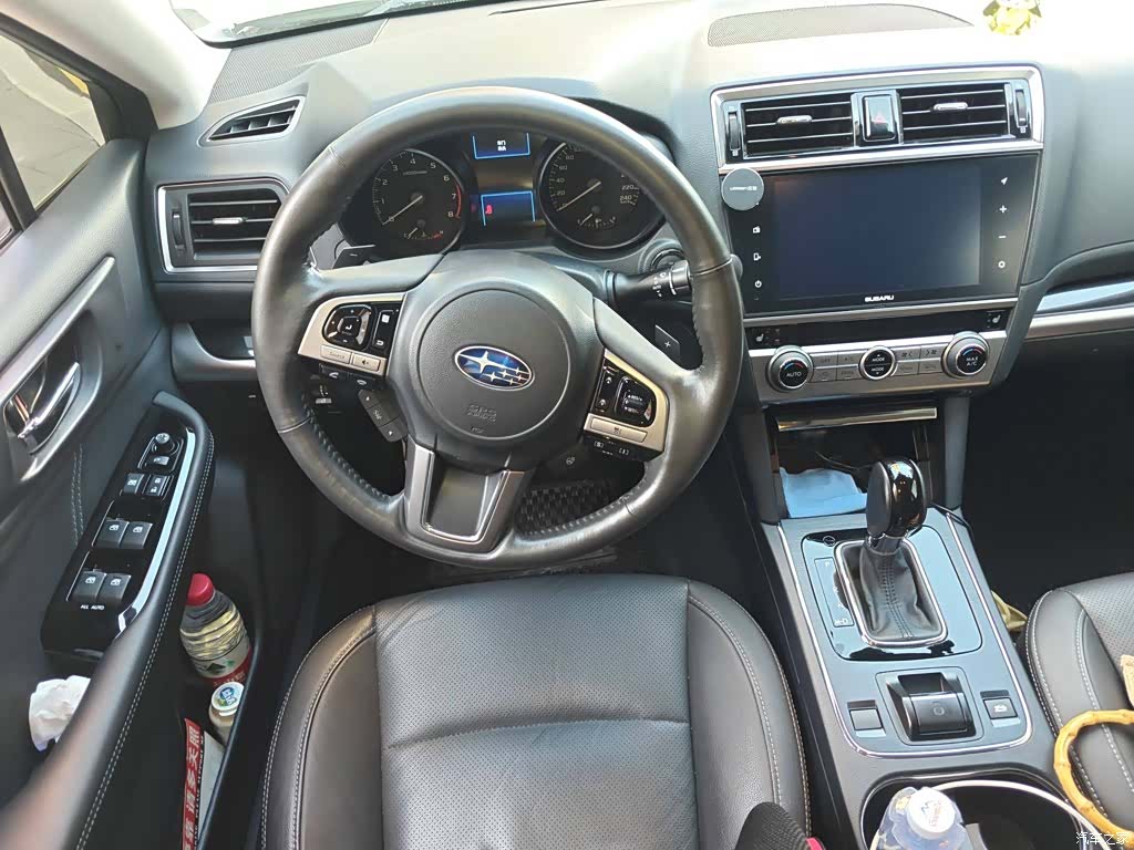 Subaru Legacy, 2017 3