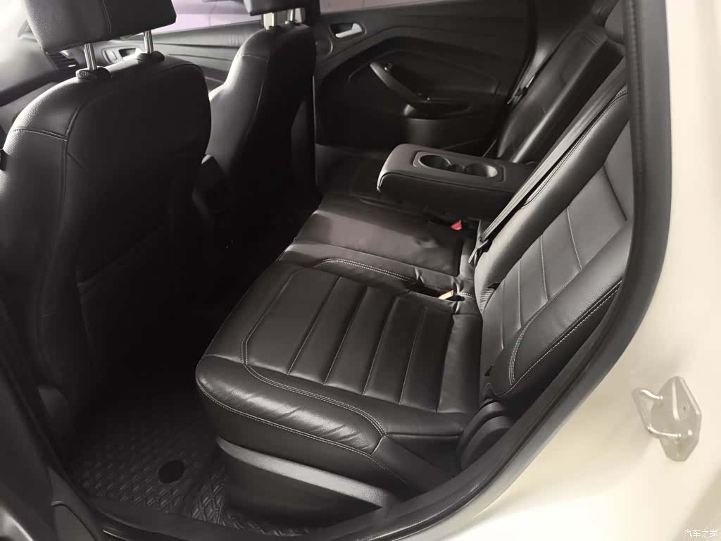 Ford Kuga, 2016 17