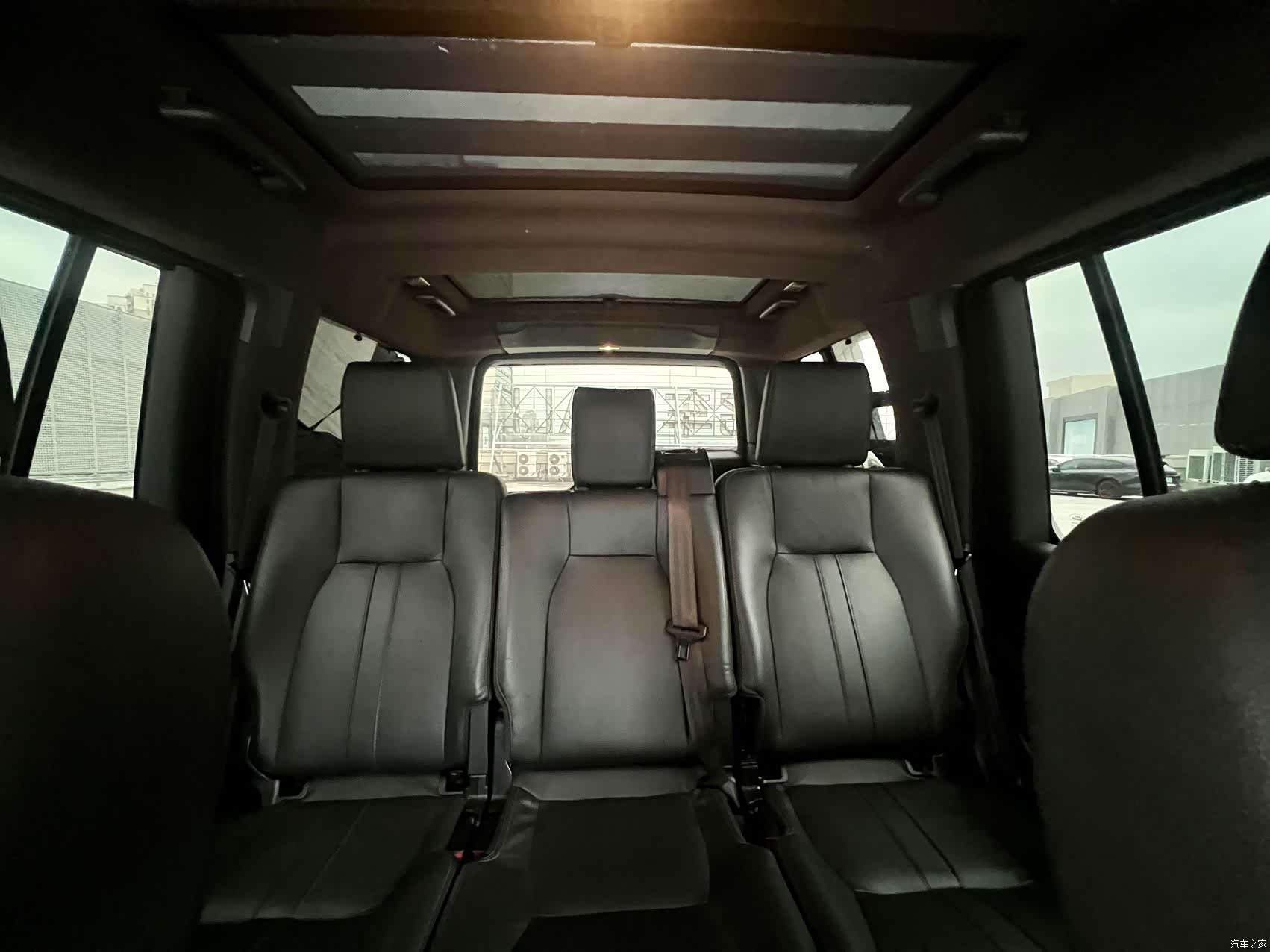 Land Rover Discovery, 2015 15