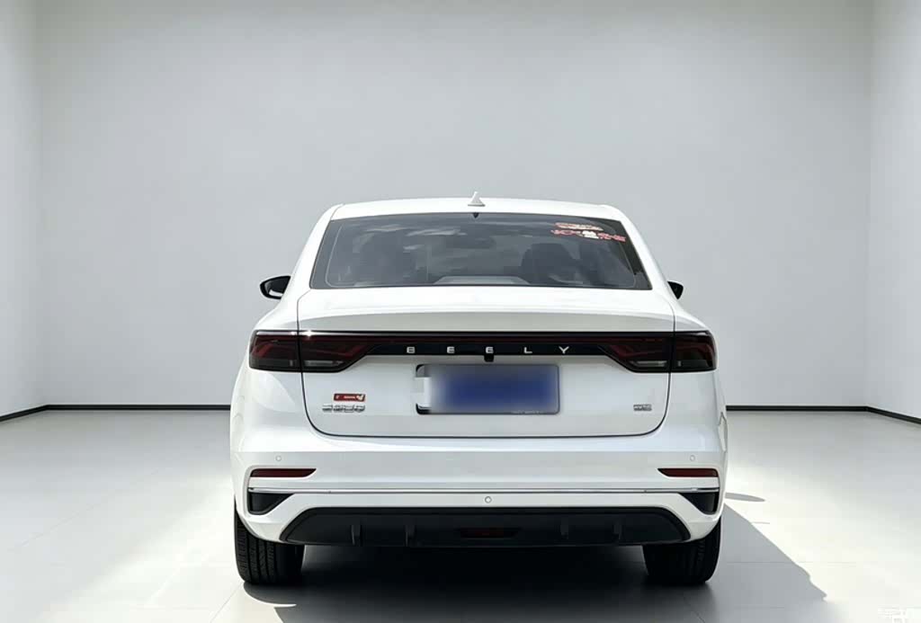 Geely Emgrand, 2022 25