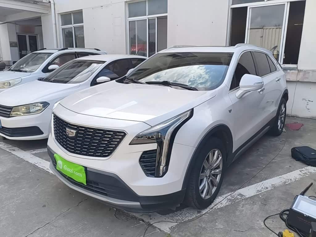 Cadillac XT4 2020 28T Lead