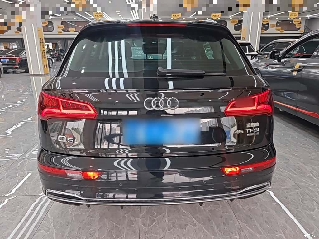 Audi Q5L, 2019 6